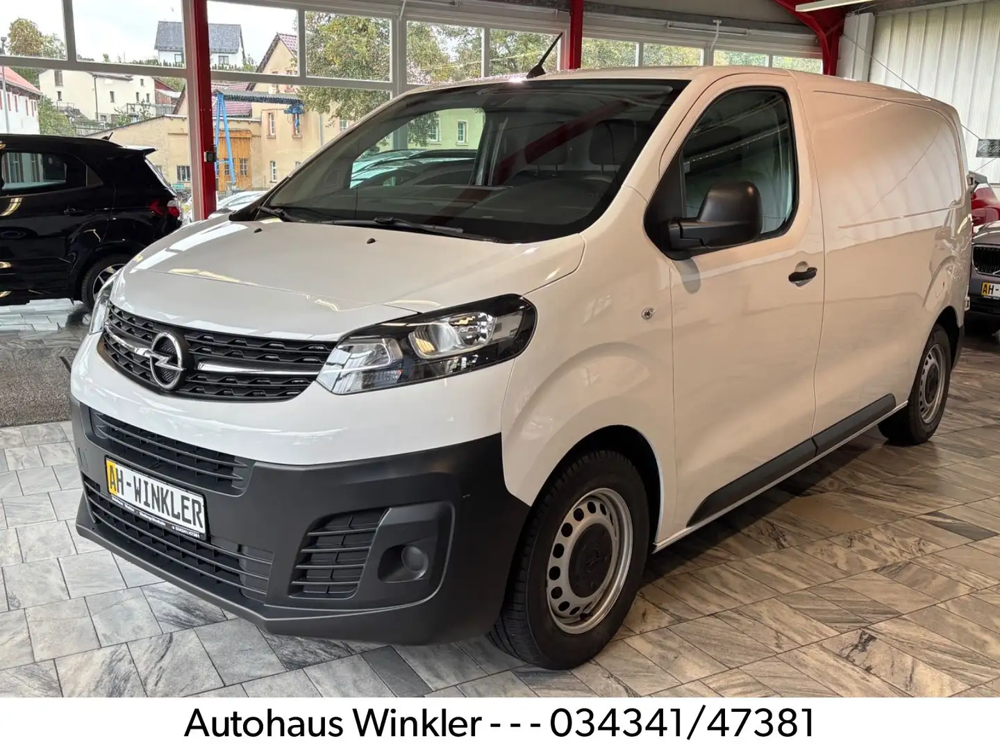 Opel Vivaro Kasten Edition M Klima Rückfahrkamera Weiß - 1