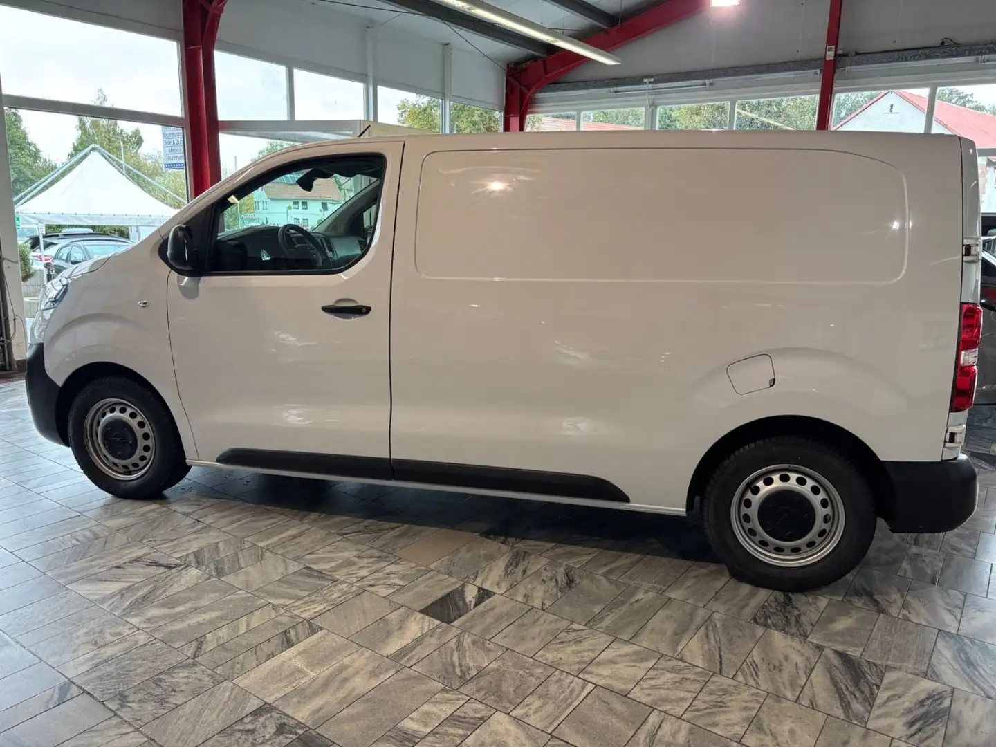 Opel Vivaro Kasten Edition M Klima Rückfahrkamera Weiß - 2