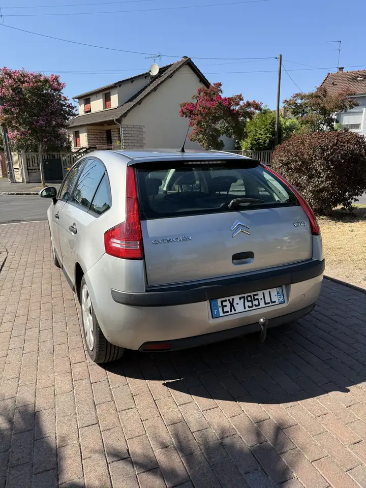 Citroen C4 Berline — photo 2