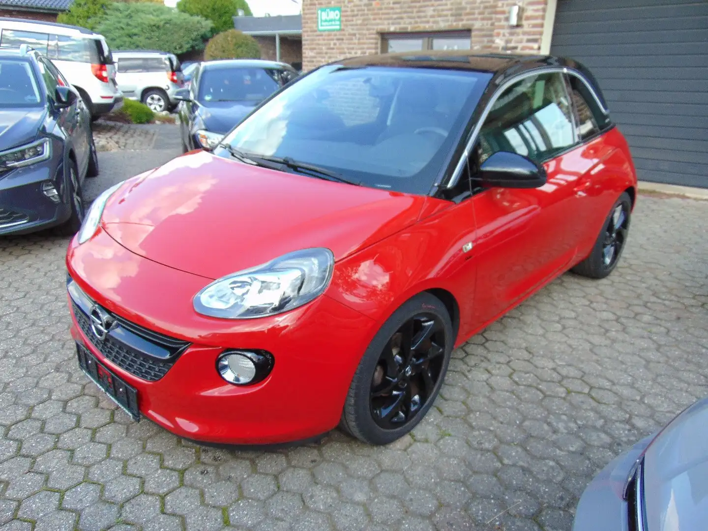 Opel Adam GLAM 1.4 74kW S/S Rot - 2