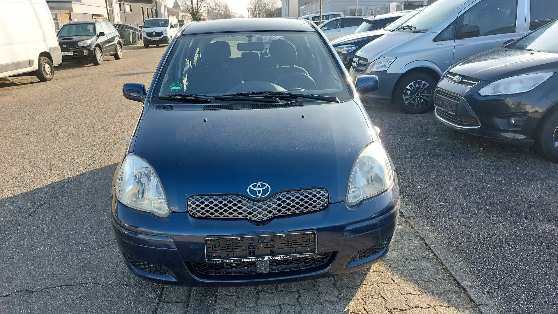 Toyota Yaris 1.0 Sol Blau - 2