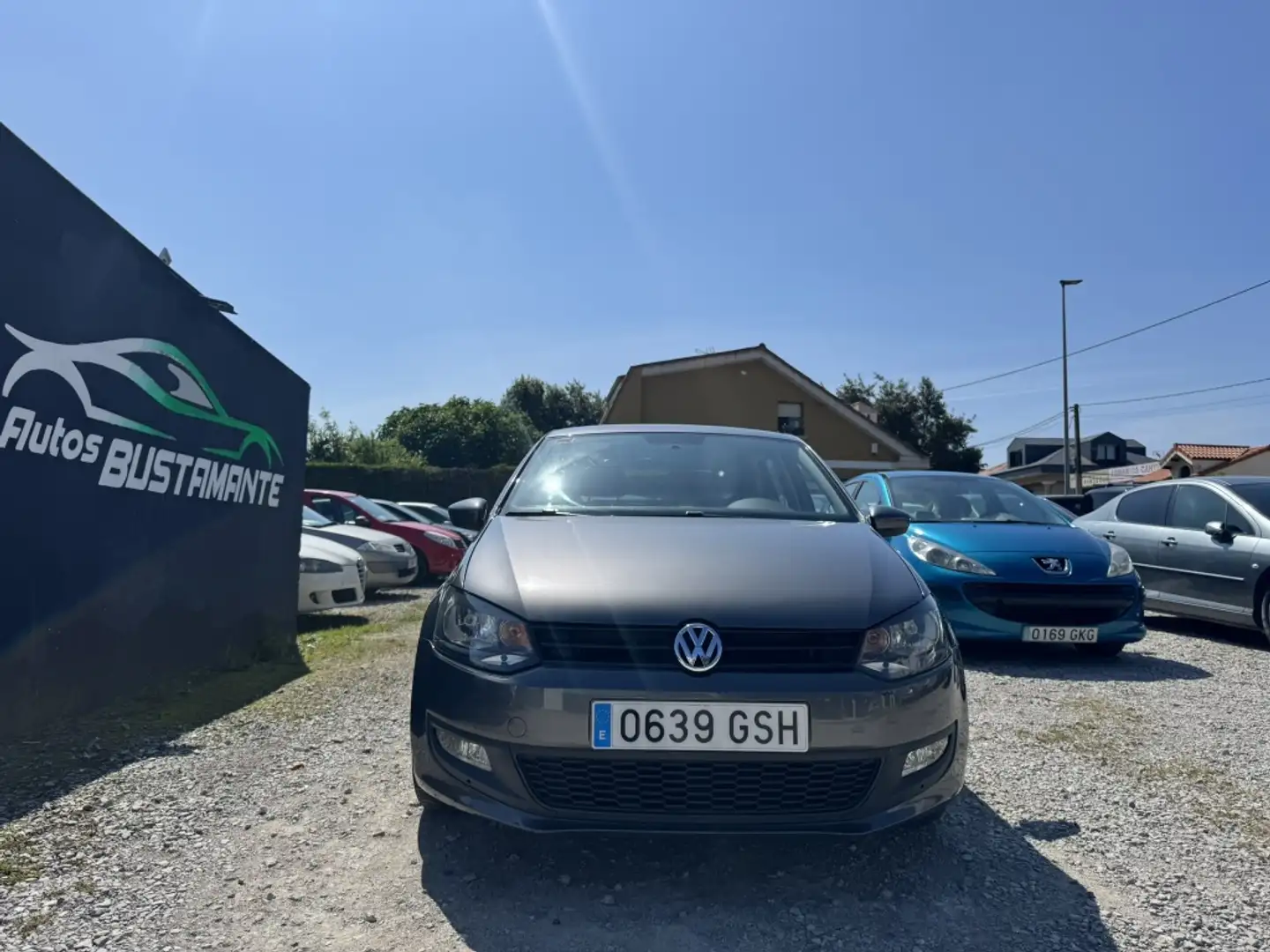 Volkswagen Polo 1.6TDI Cross 105 Gris - 2