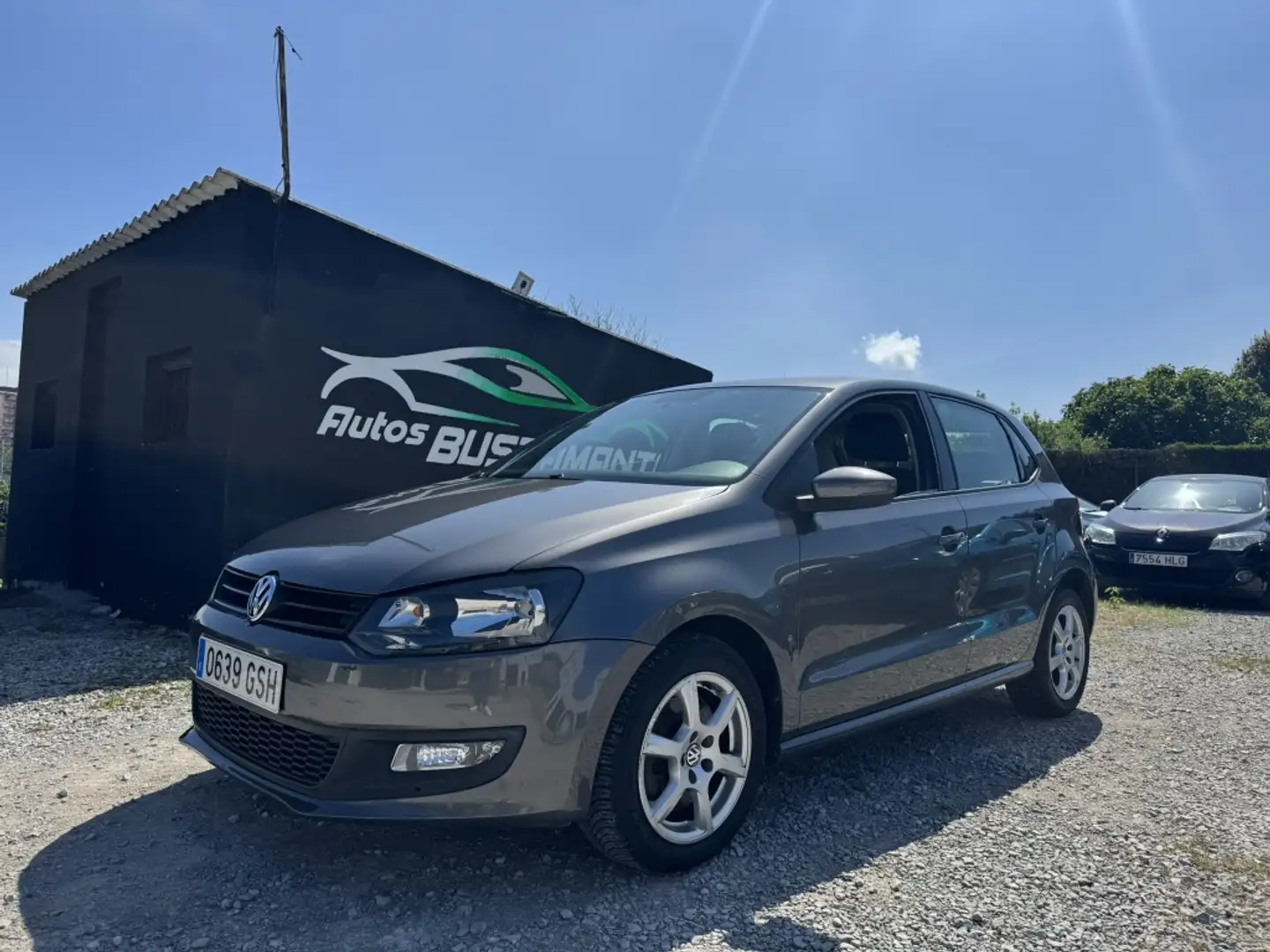 Volkswagen Polo 1.6TDI Cross 105 Gris - 1