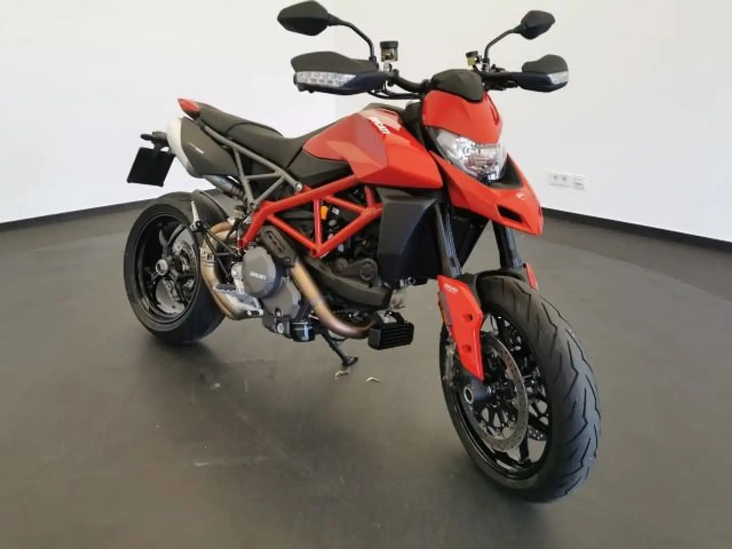 Ducati Hypermotard 950 D35 Červená - 2