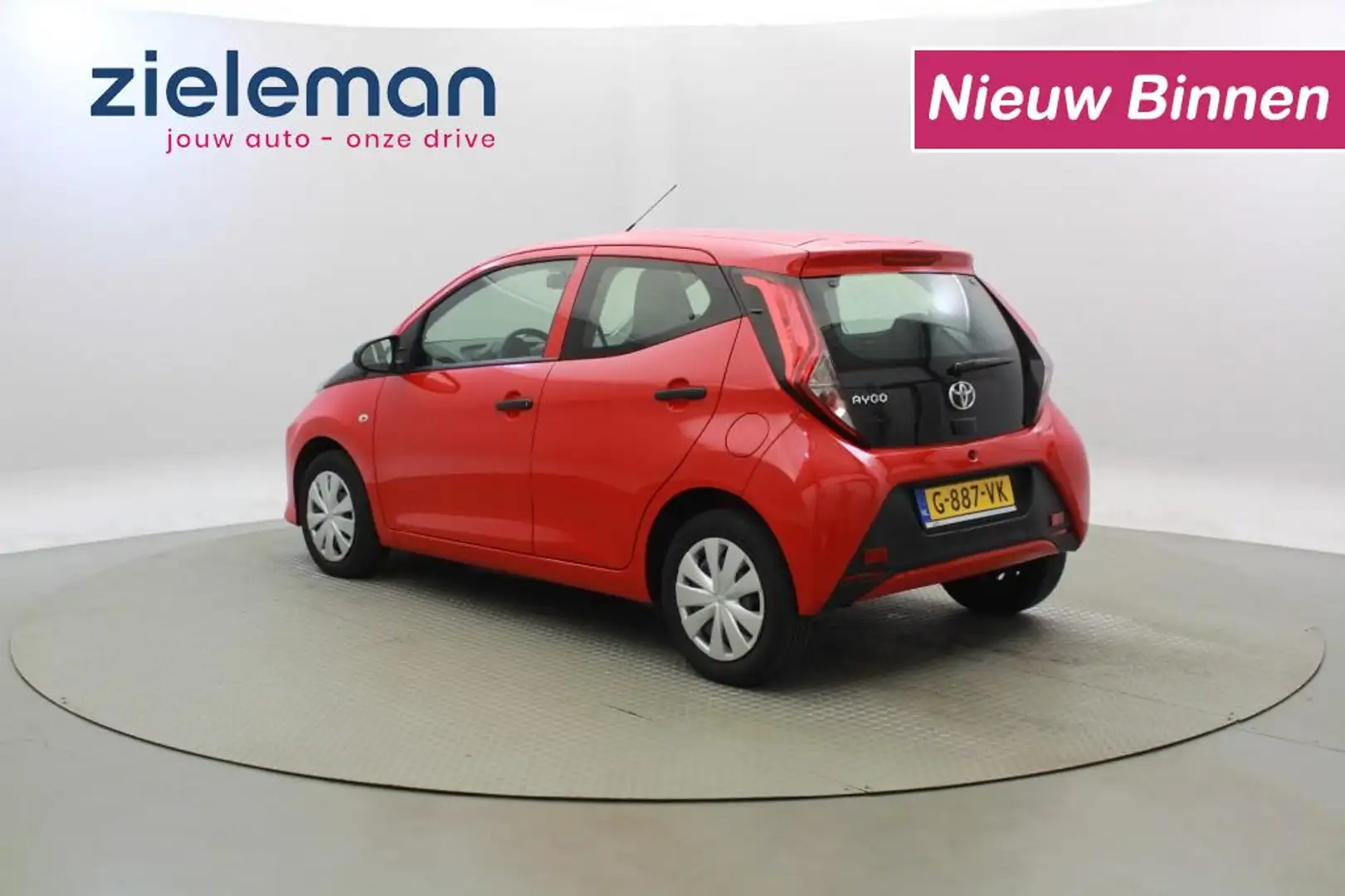 Toyota Aygo 1.0 VVT-i x-fun 5 Deurs - Airco Roşu - 2