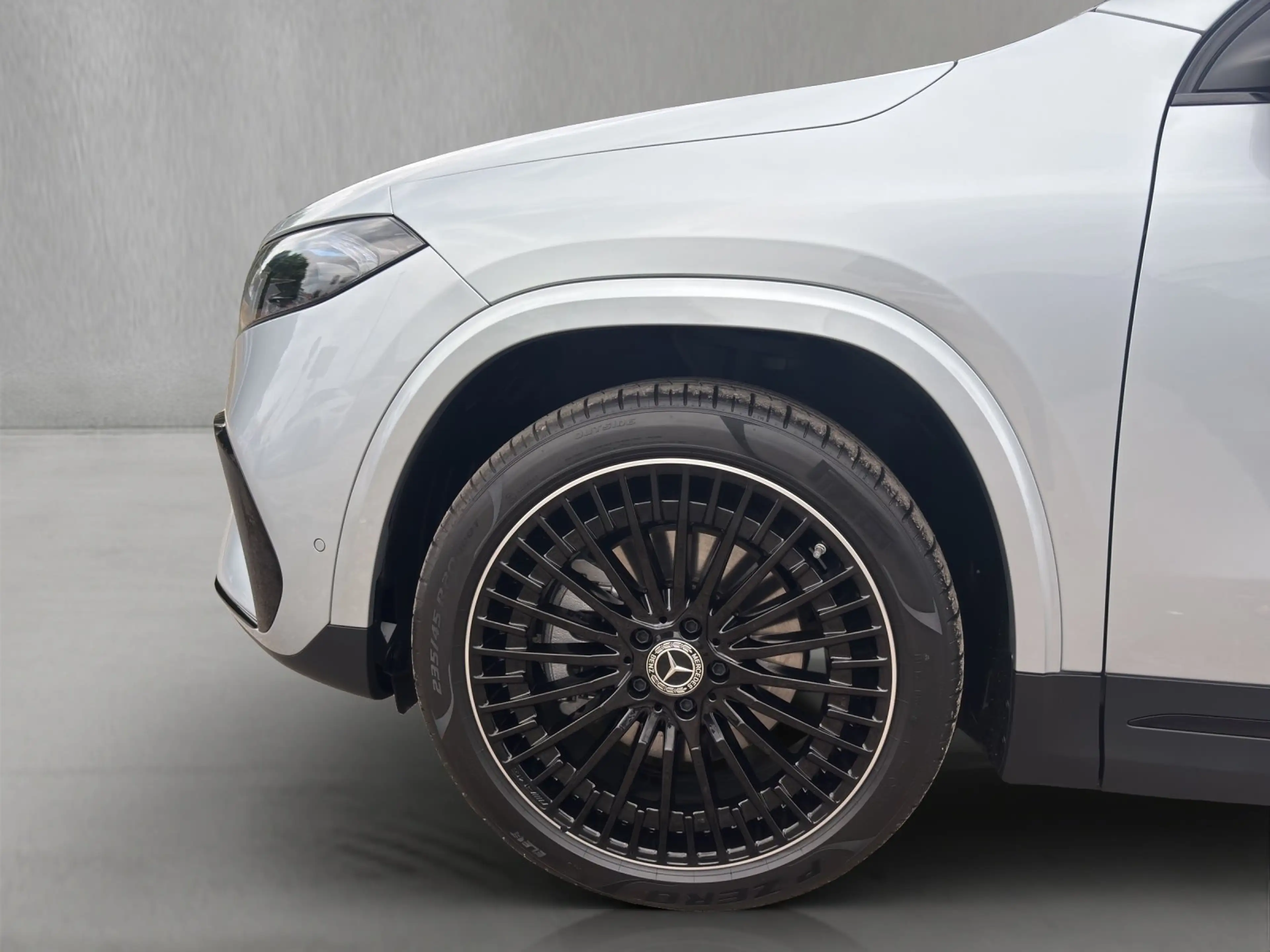Mercedes-Benz EQA 350 Prem DISTRO Night 20"Viel KeyGo HUD Memo — photo 13