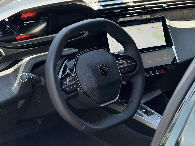 Peugeot 408 1.2 Hybrid 145 e-DCS6 Allure Adapt. Cruise / Camer — photo 7