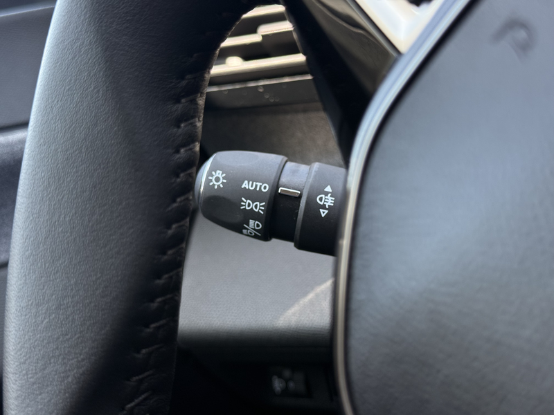 Peugeot 408 1.2 Hybrid 145 e-DCS6 Allure Adapt. Cruise / Camer — photo 20