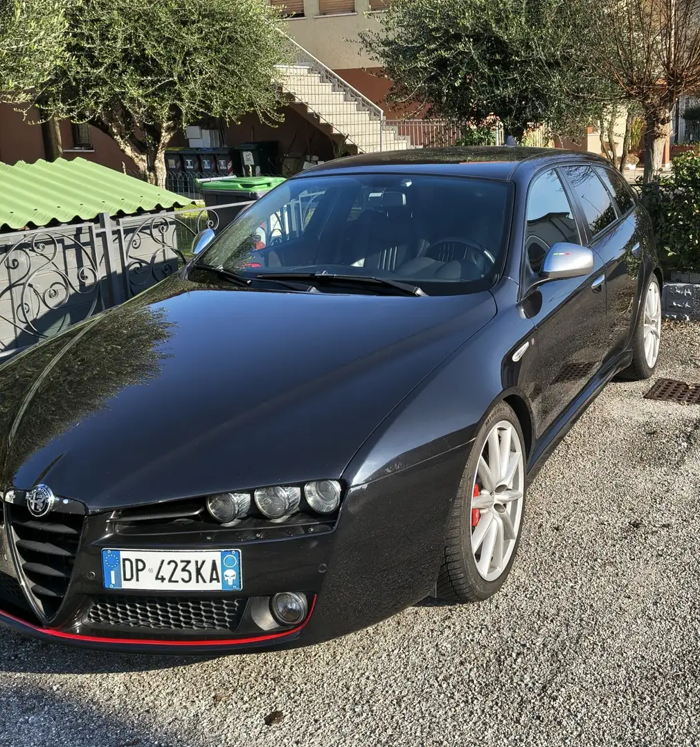 Alfa Romeo 159 SW 1.9 jtdm 16v TI 150cv q-tronic - 1