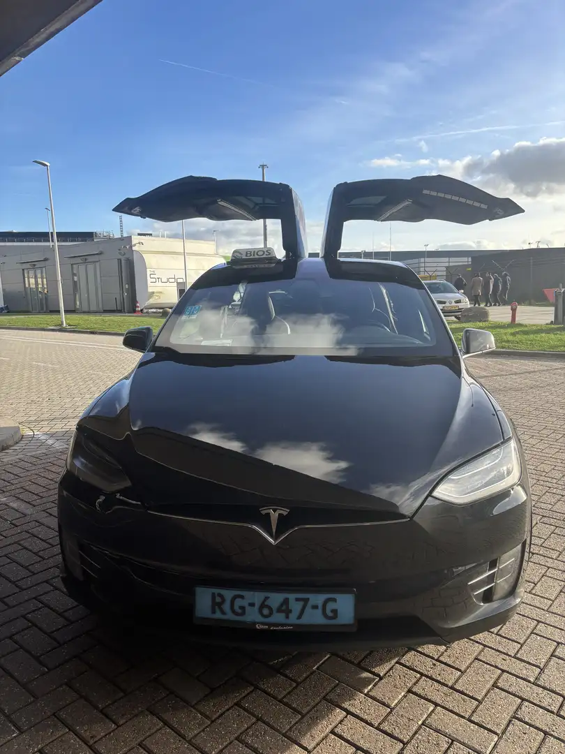 Tesla Model X 100D Black - 1