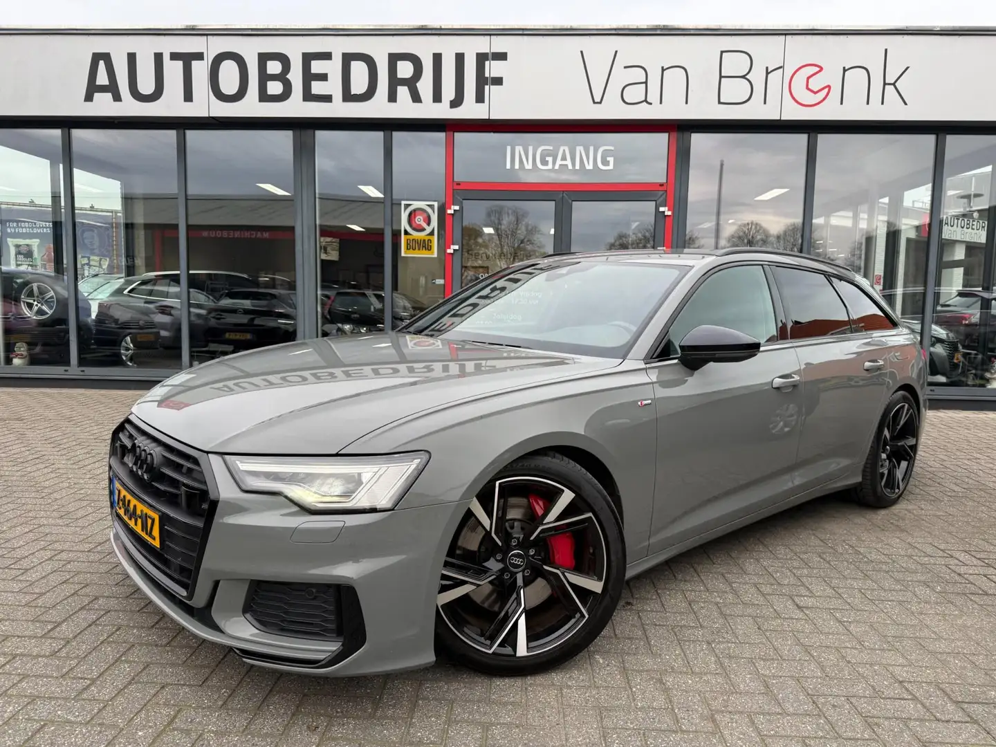 Audi A6 Avant 55 TFSI E Quattro Competition | S-Line | RS Grau - 1