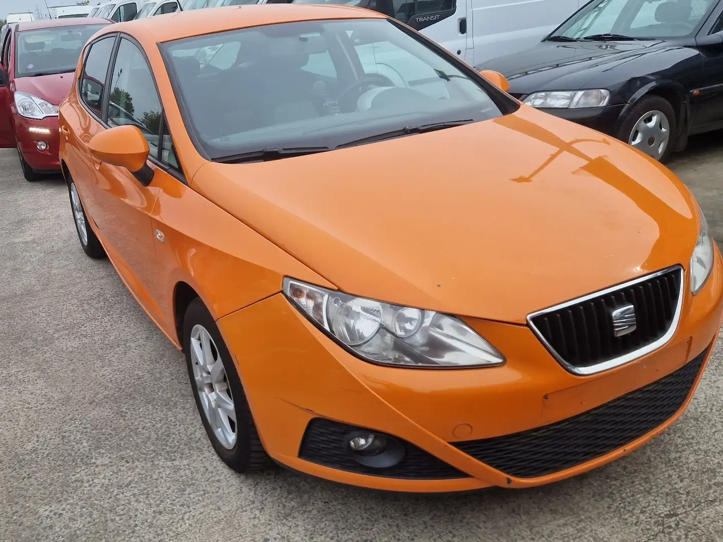 SEAT Ibiza 1.2i 12v Référence.. LPJ - 2
