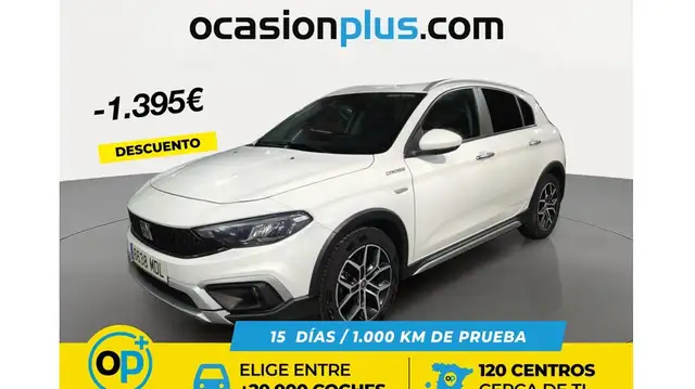 Fiat Tipo 1.5 Hybrid Cross DCT 96KW