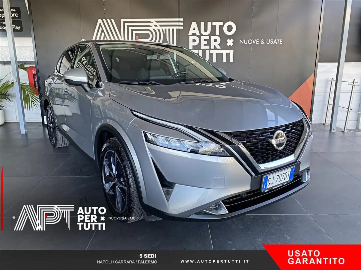 Nissan Qashqai Qashqai 1.3 mild hybrid Business 2wd 140cv Gris - 2