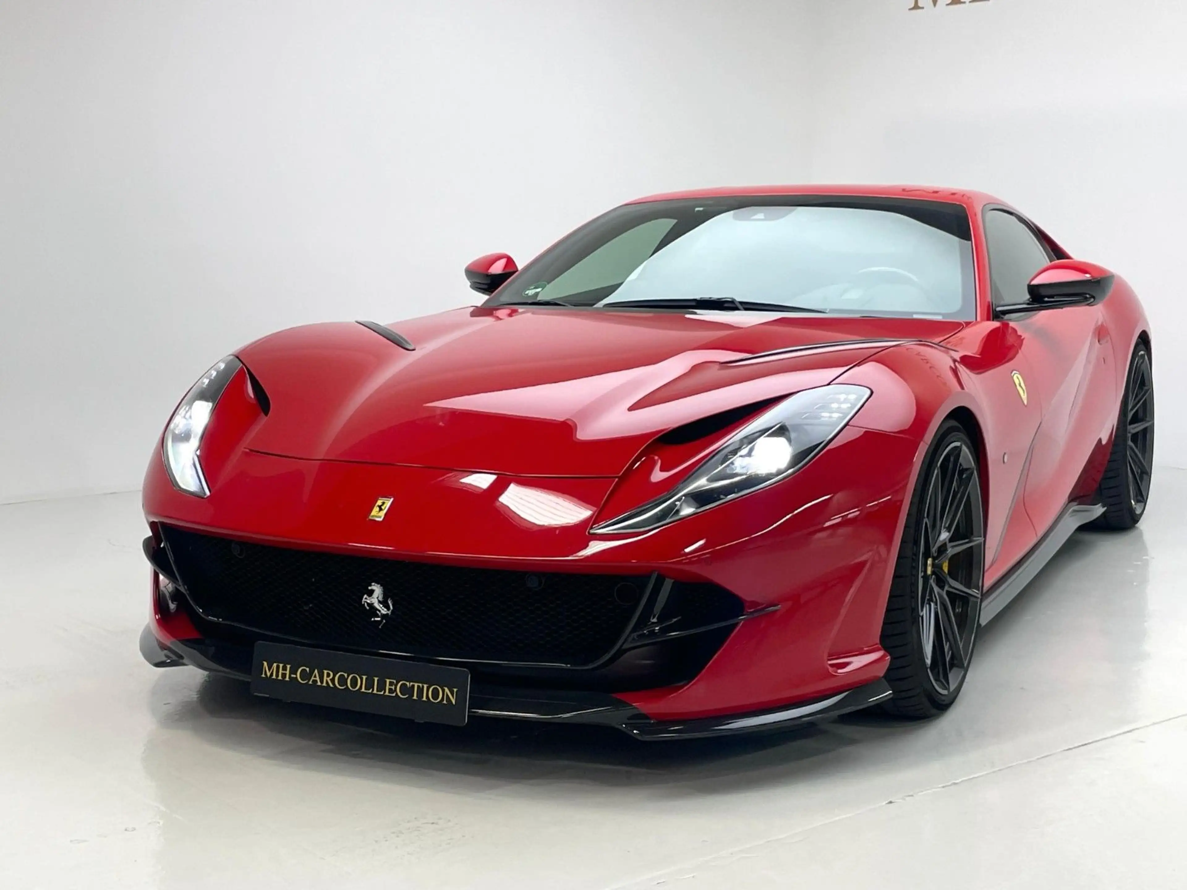 Ferrari 812 6.5 V12 Superfast *LIFT*CARBON+SEATS*PPF* — photo 2