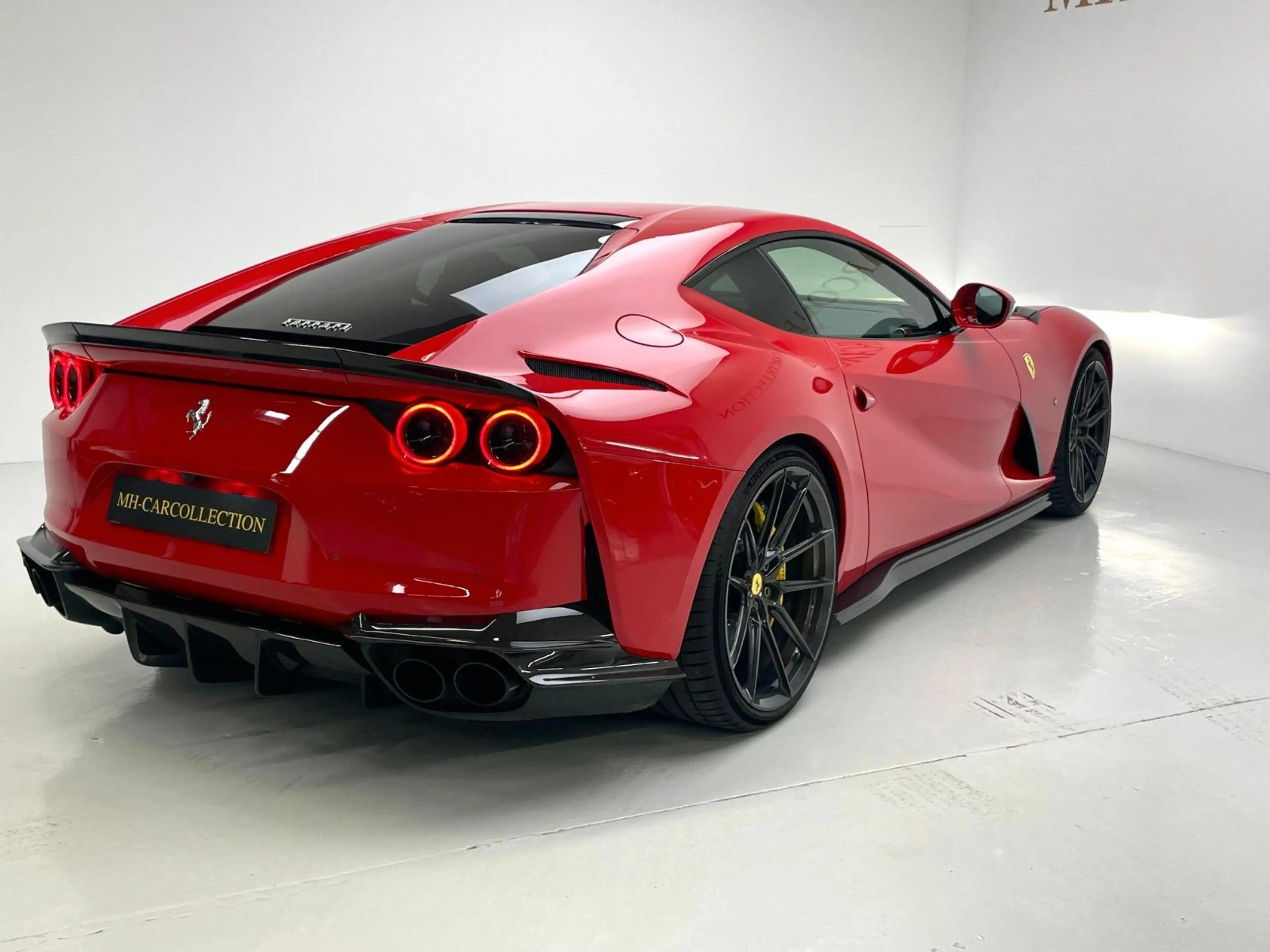 Ferrari 812 6.5 V12 Superfast *LIFT*CARBON+SEATS*PPF* — photo 4