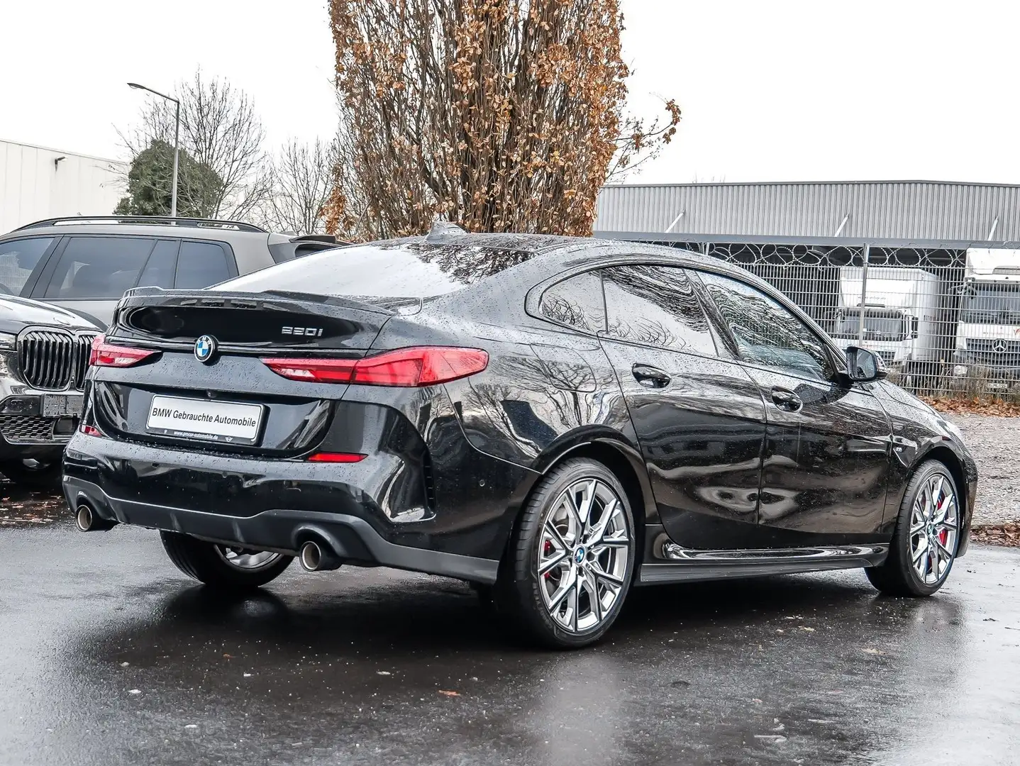 BMW 220 i Gran Coupe M Sport HUD PANO ACC NAVI LED Schwarz - 2