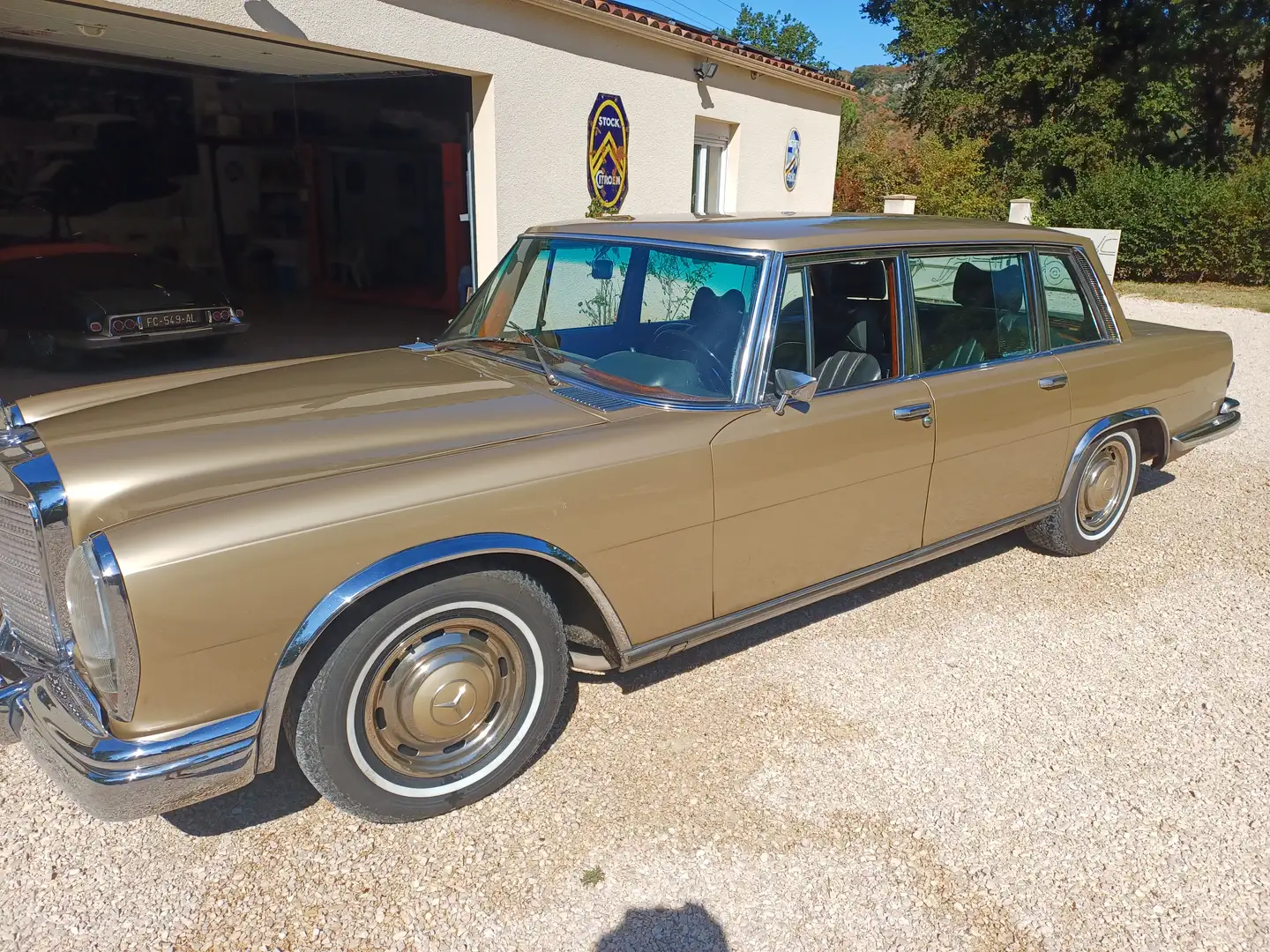 Mercedes-Benz 600 pullman Bronz - 2