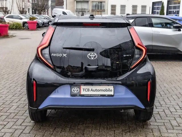 Toyota Aygo X view 5