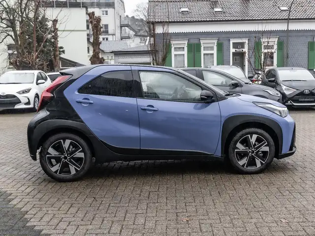 Toyota Aygo X view 4