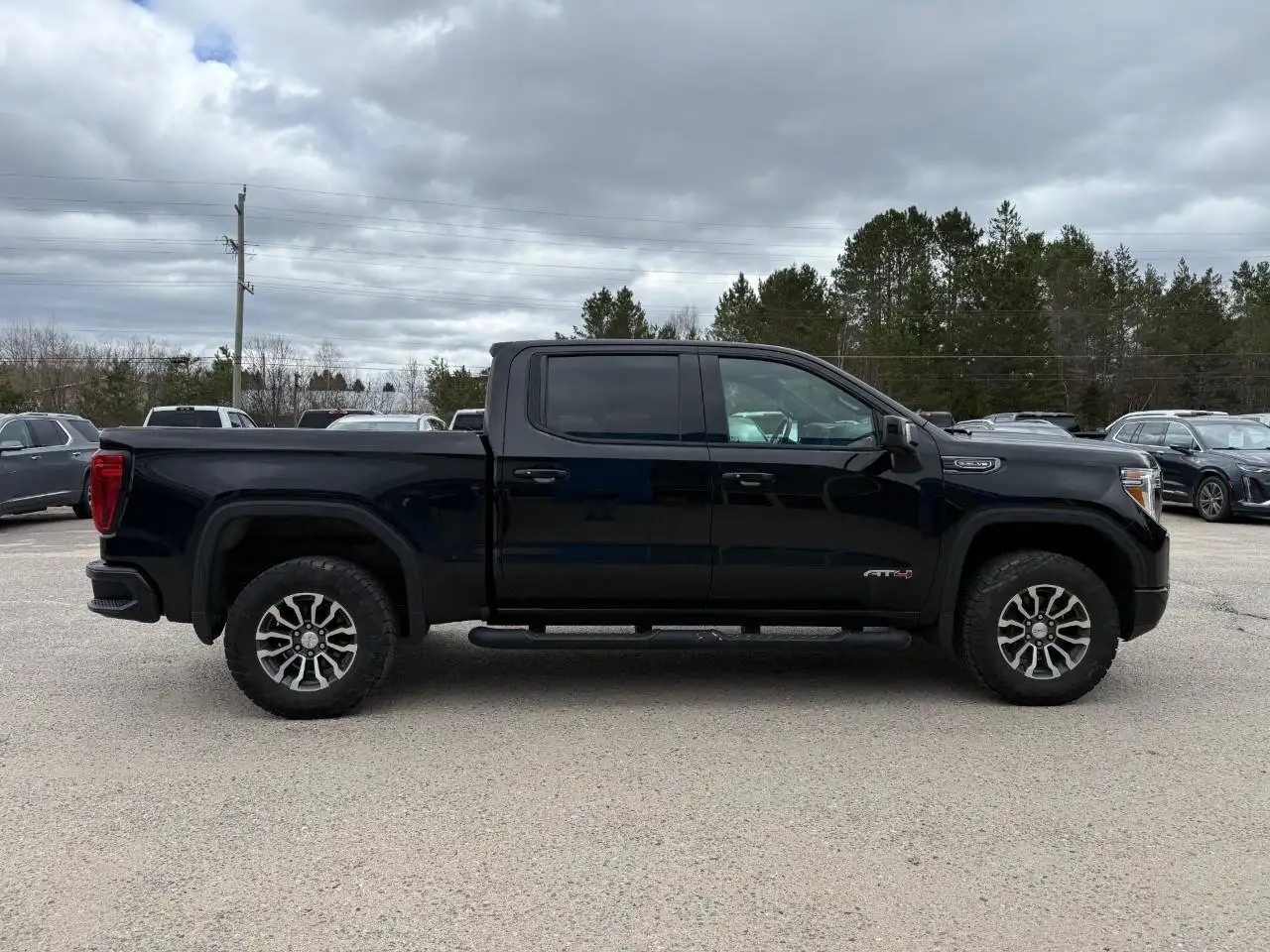GMC Sierra 1500 снимка GMC Sierra 1500