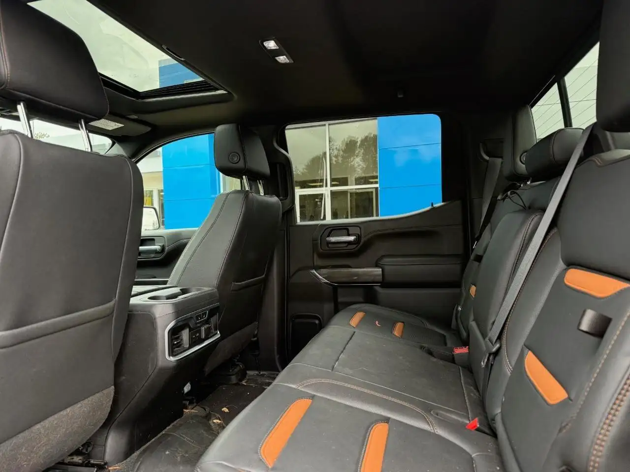 GMC Sierra 1500 снимка GMC Sierra 1500