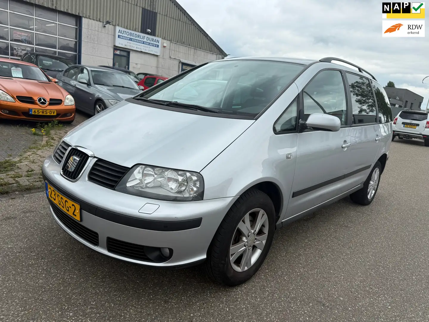 SEAT Alhambra 2.0 Dynamic Style 7-Pers. Clima Bj:2008 NAP! Grijs - 1