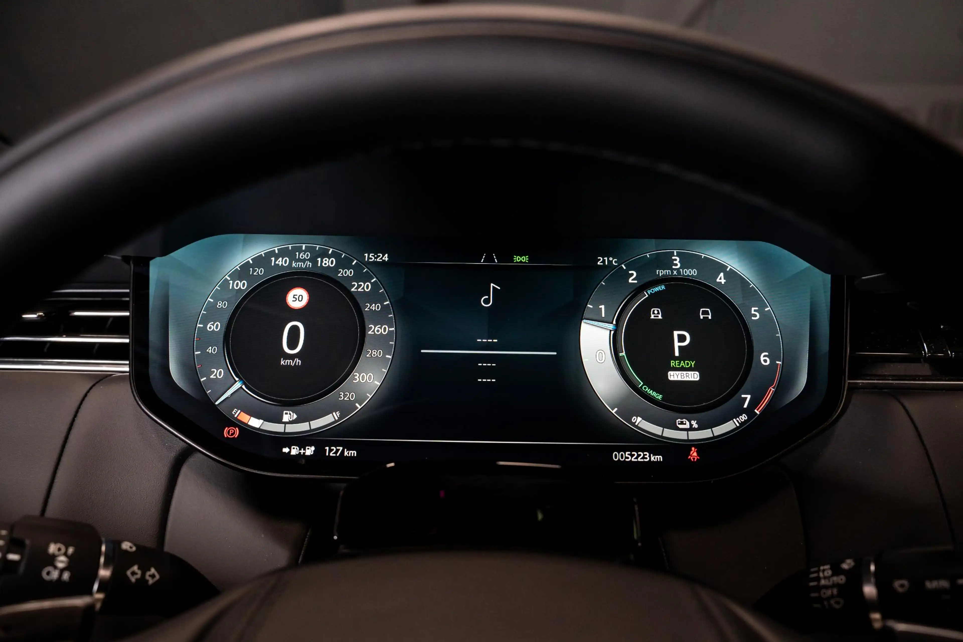 Land Rover Range Rover 3.0 P550e HSE PHEV *Meridian 3D Surround / Panoram — photo 27