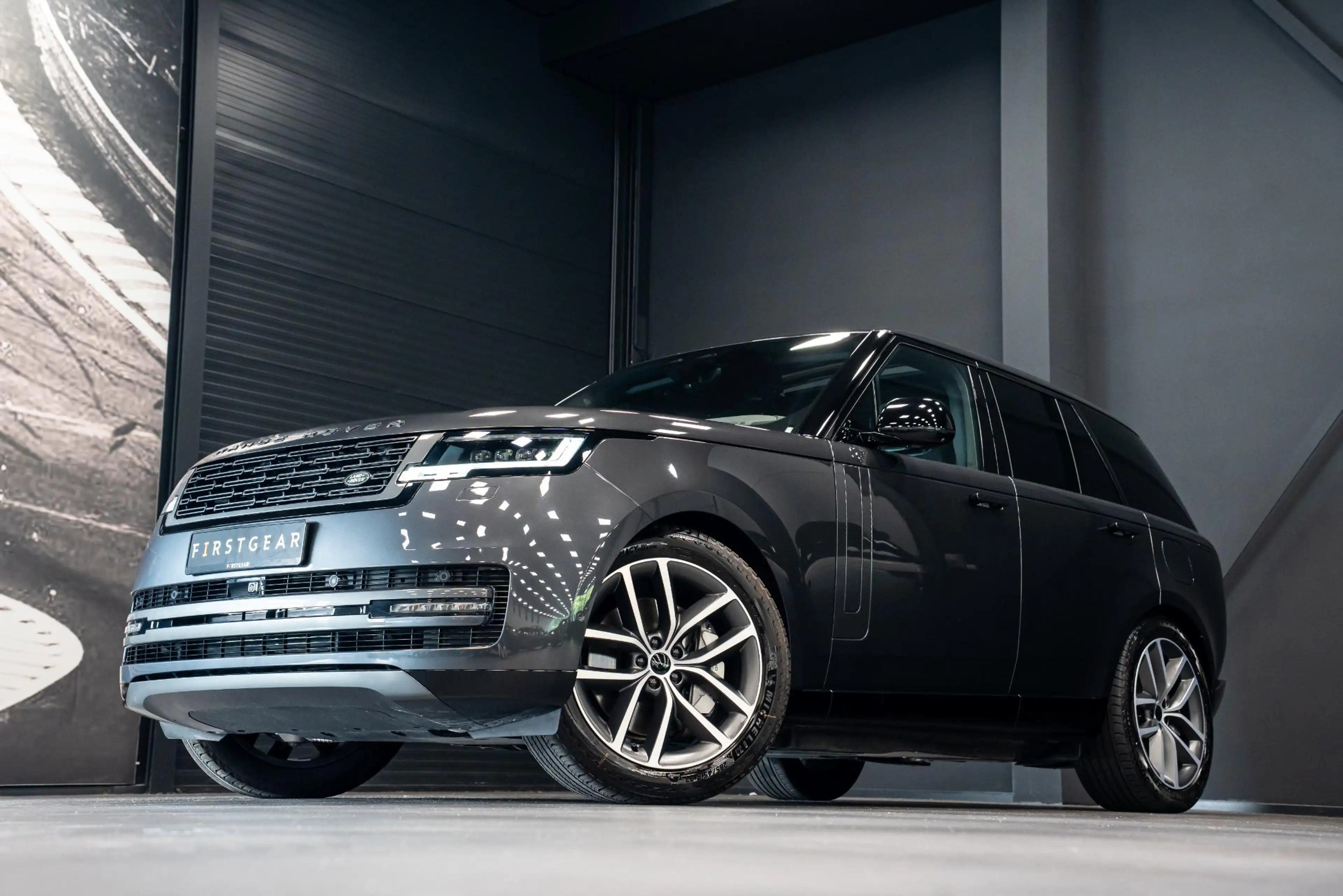 Land Rover Range Rover 3.0 P550e HSE PHEV *Meridian 3D Surround / Panoram — photo 13