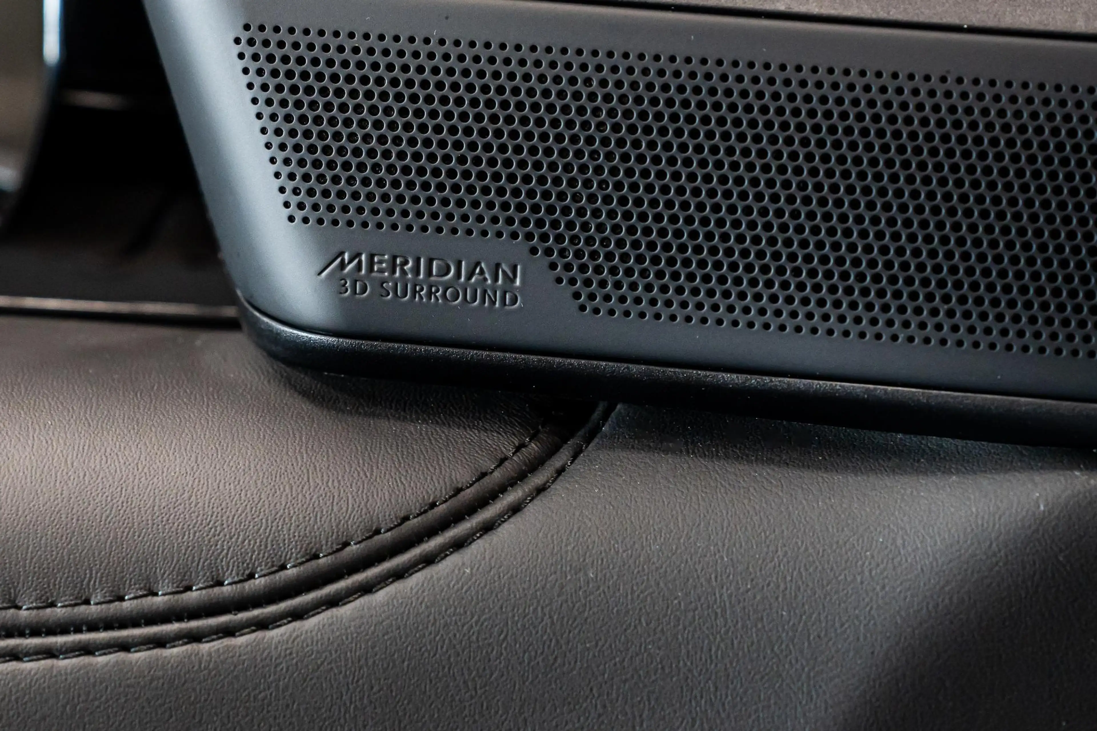 Land Rover Range Rover 3.0 P550e HSE PHEV *Meridian 3D Surround / Panoram — photo 45