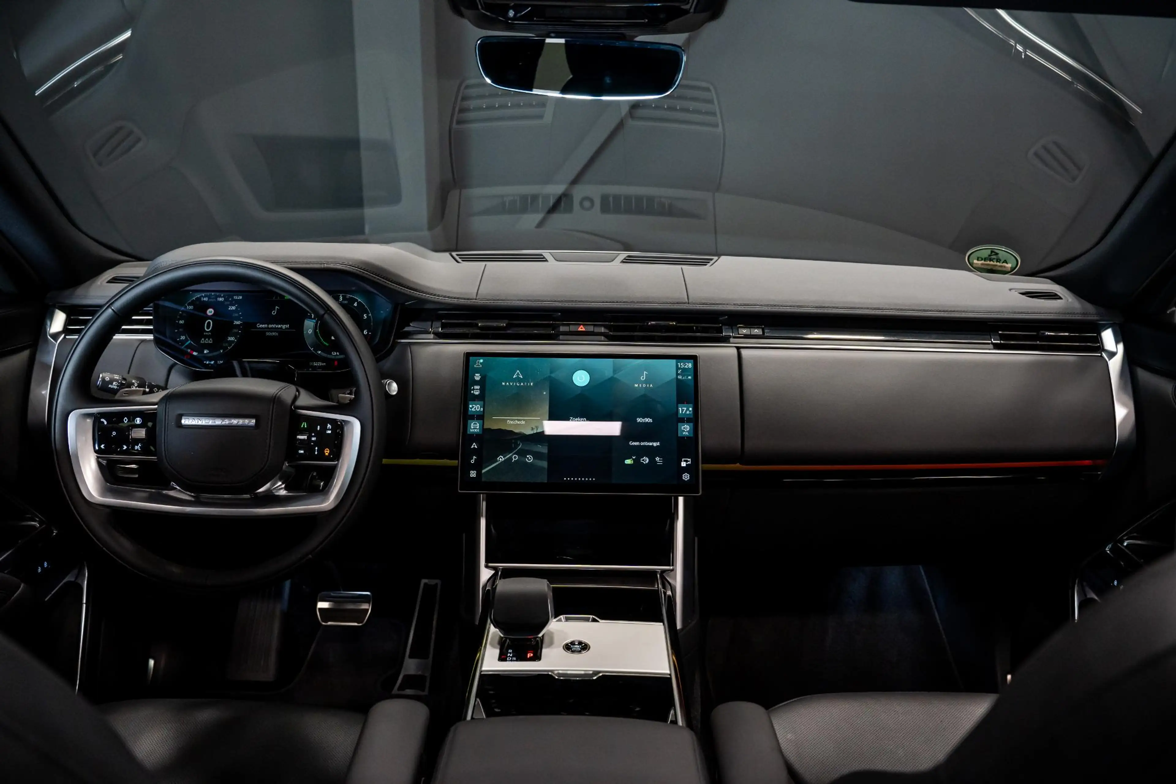 Land Rover Range Rover 3.0 P550e HSE PHEV *Meridian 3D Surround / Panoram — photo 15