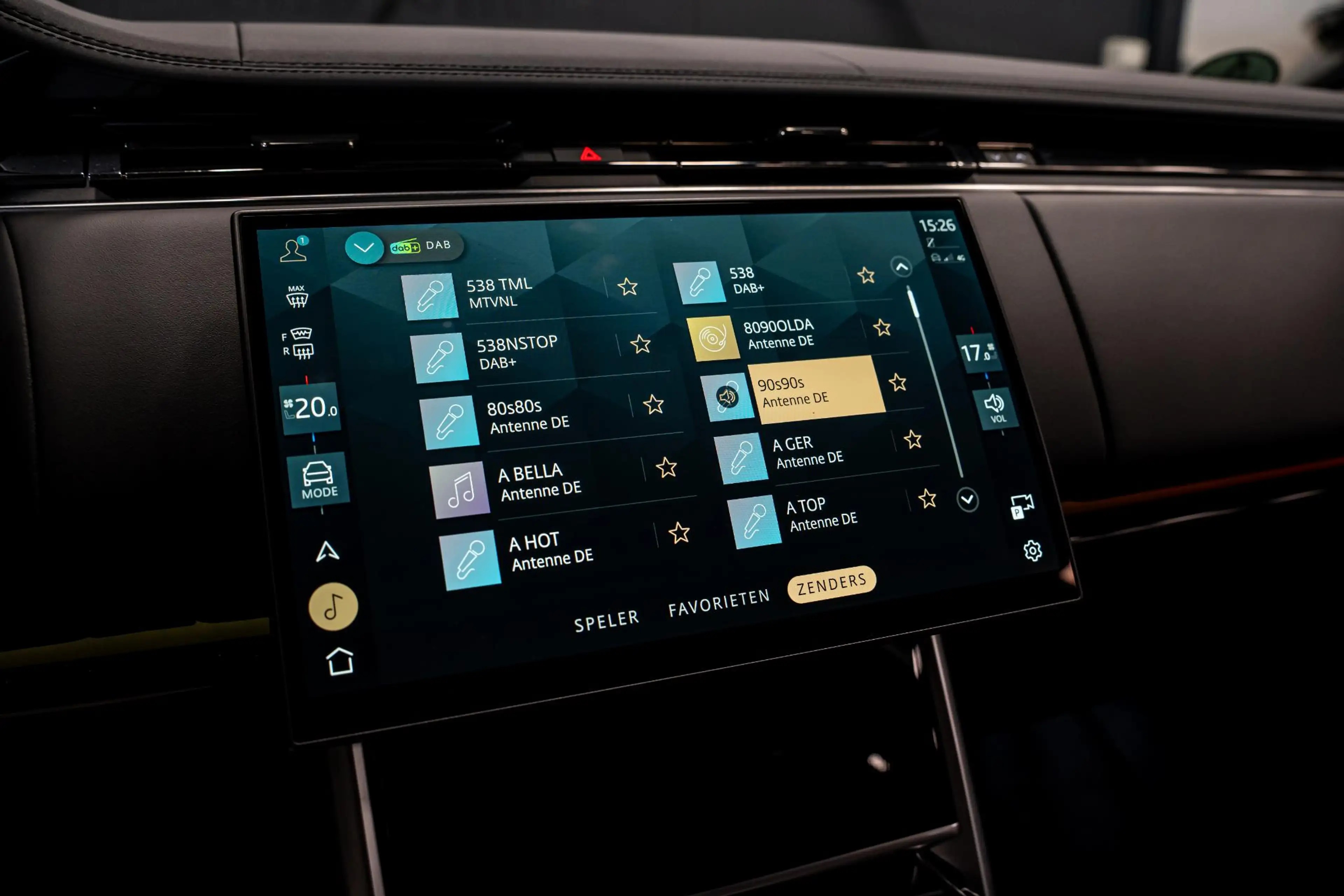 Land Rover Range Rover 3.0 P550e HSE PHEV *Meridian 3D Surround / Panoram — photo 38