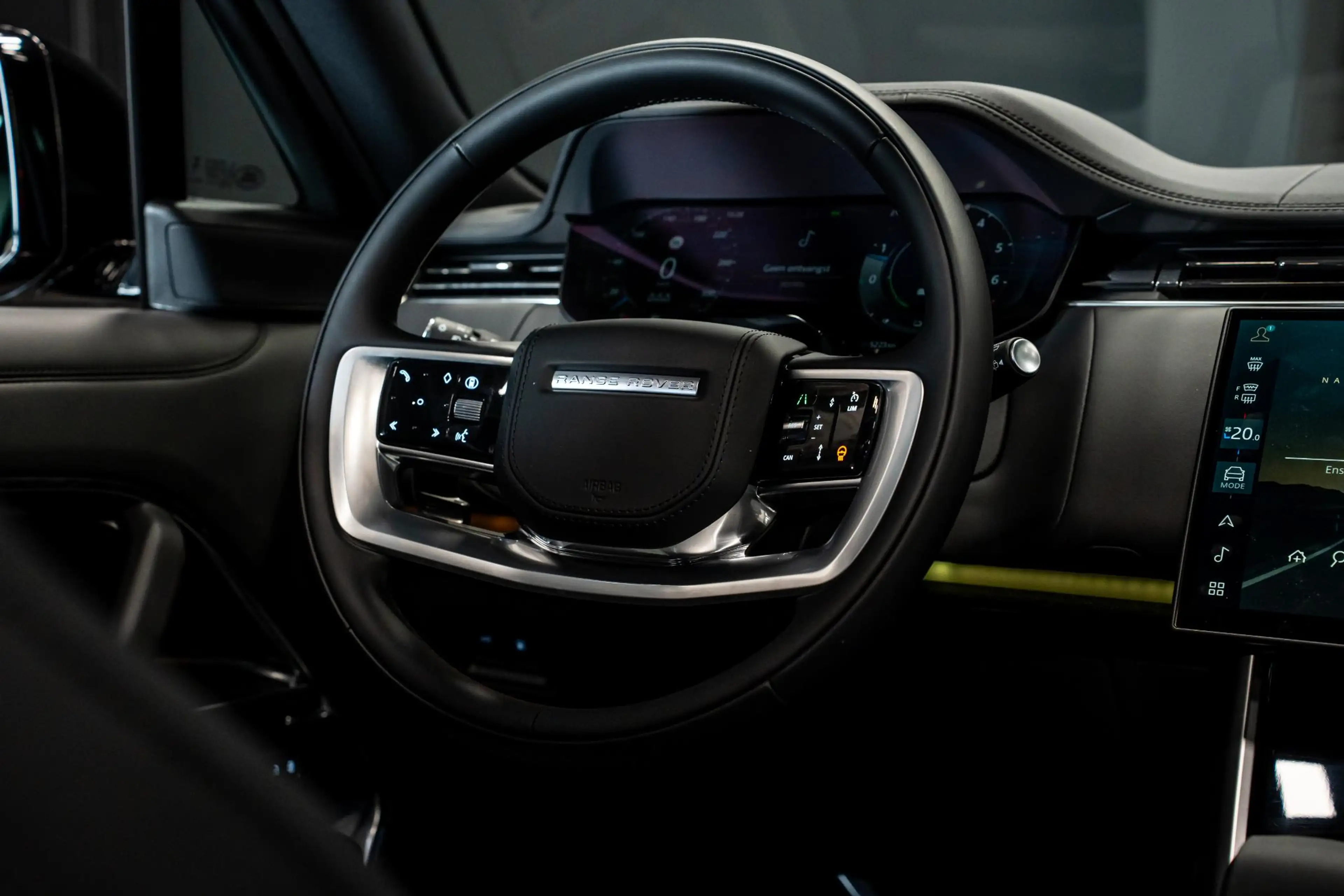 Land Rover Range Rover 3.0 P550e HSE PHEV *Meridian 3D Surround / Panoram — photo 34
