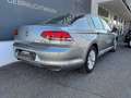 Volkswagen Passat Comfortline 1,6 TDI DSG / NAVI Gris - thumbnail 4