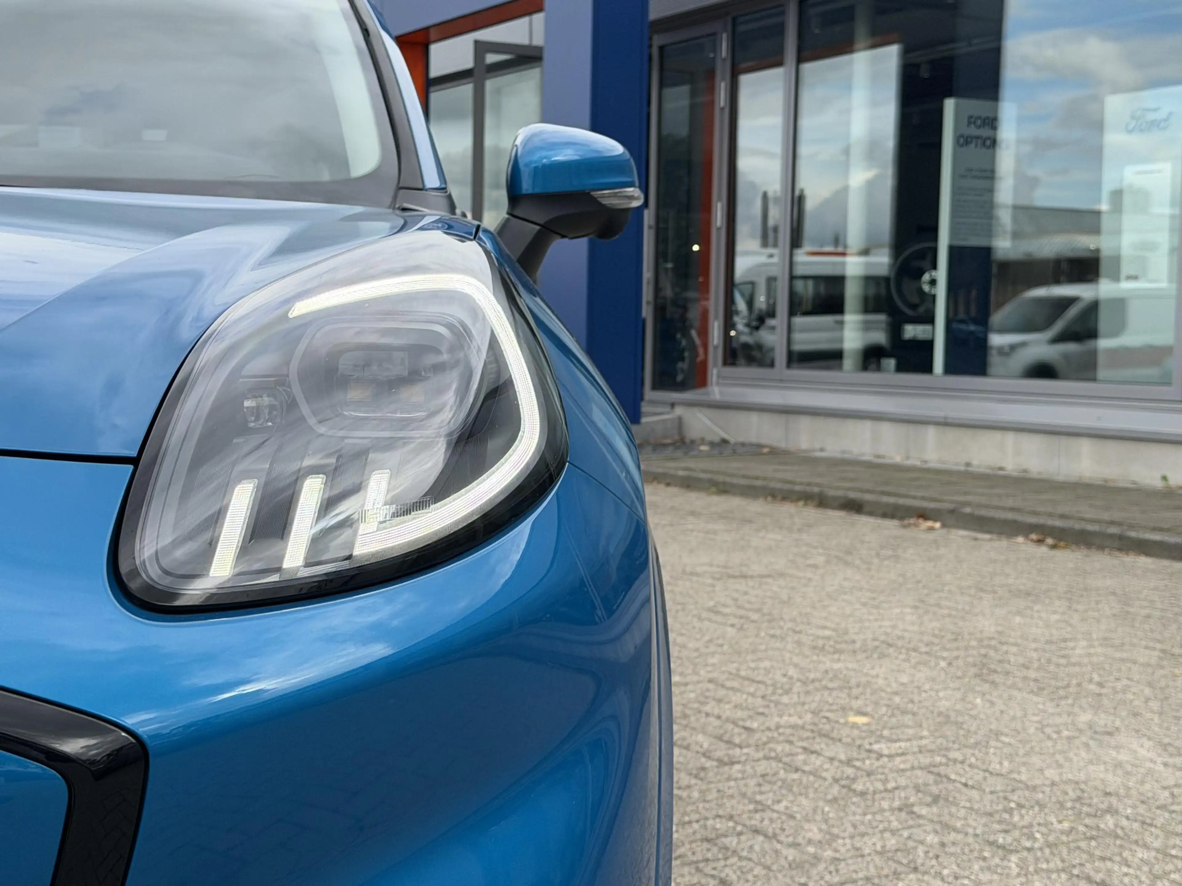 Ford Puma Gen-E Premium 44 kWh | 3100 KM | Driver Pack | Winter Pa — photo 9