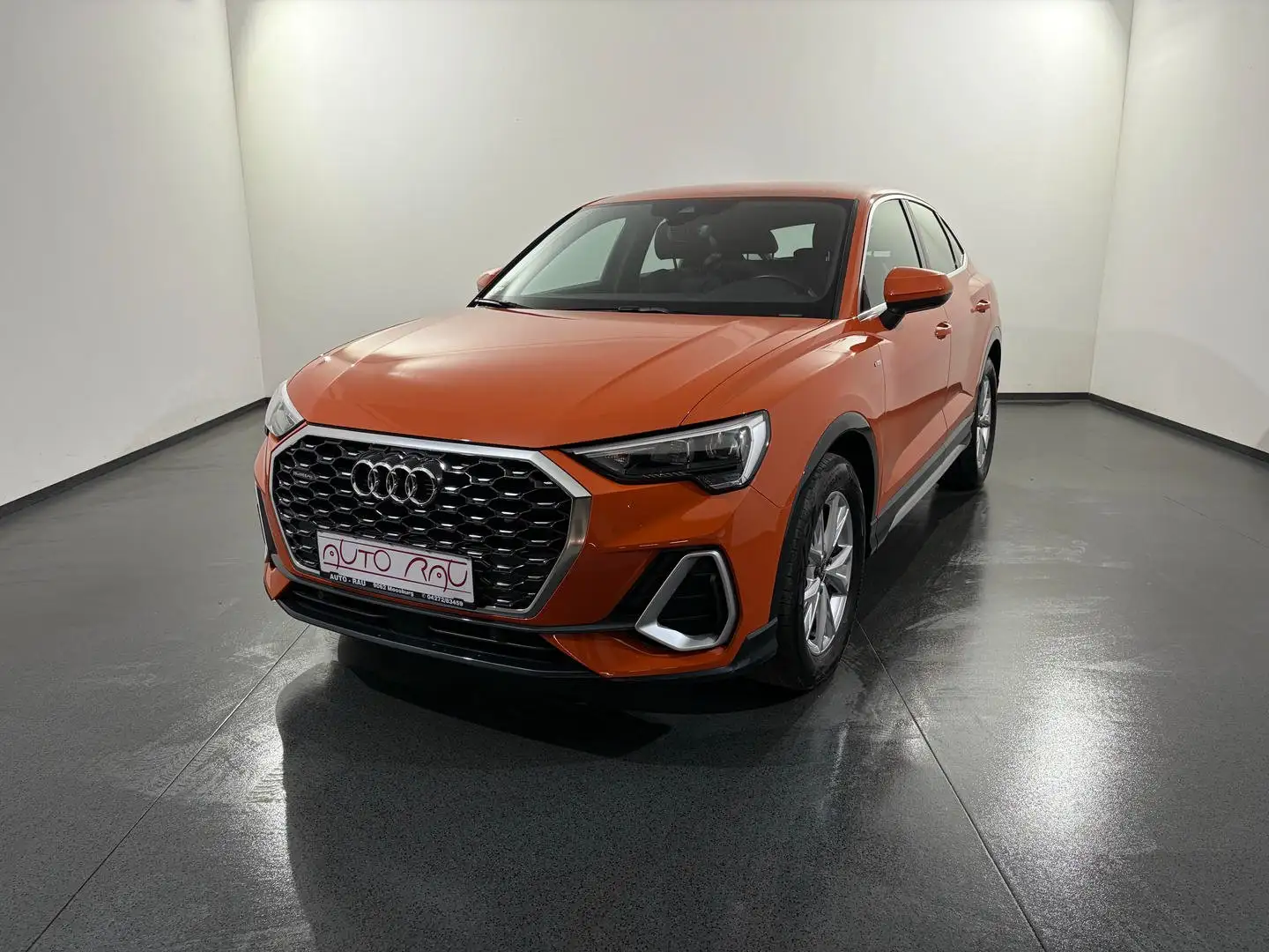 Audi Q3 Sportback 35 TDI quattro S-tronic S-line *LED*NAVI Orange - 2