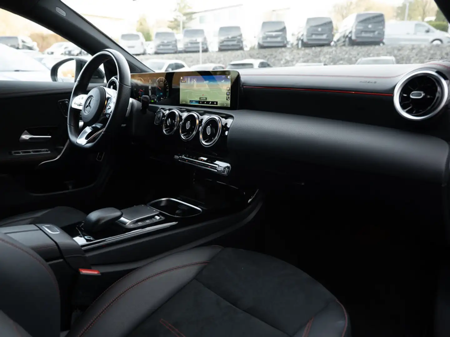 Mercedes-Benz CLA 250 e SB AMG-Sport/LED/Cam/Distr/EASY-P/18' Noir - 2
