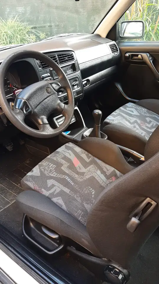 Volkswagen Golf 3p 1.6 GT 101cv, foto 4