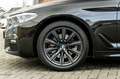 BMW 520 520i High Executive | M Sport | Head-Up | Camera | Zwart - thumbnail 5