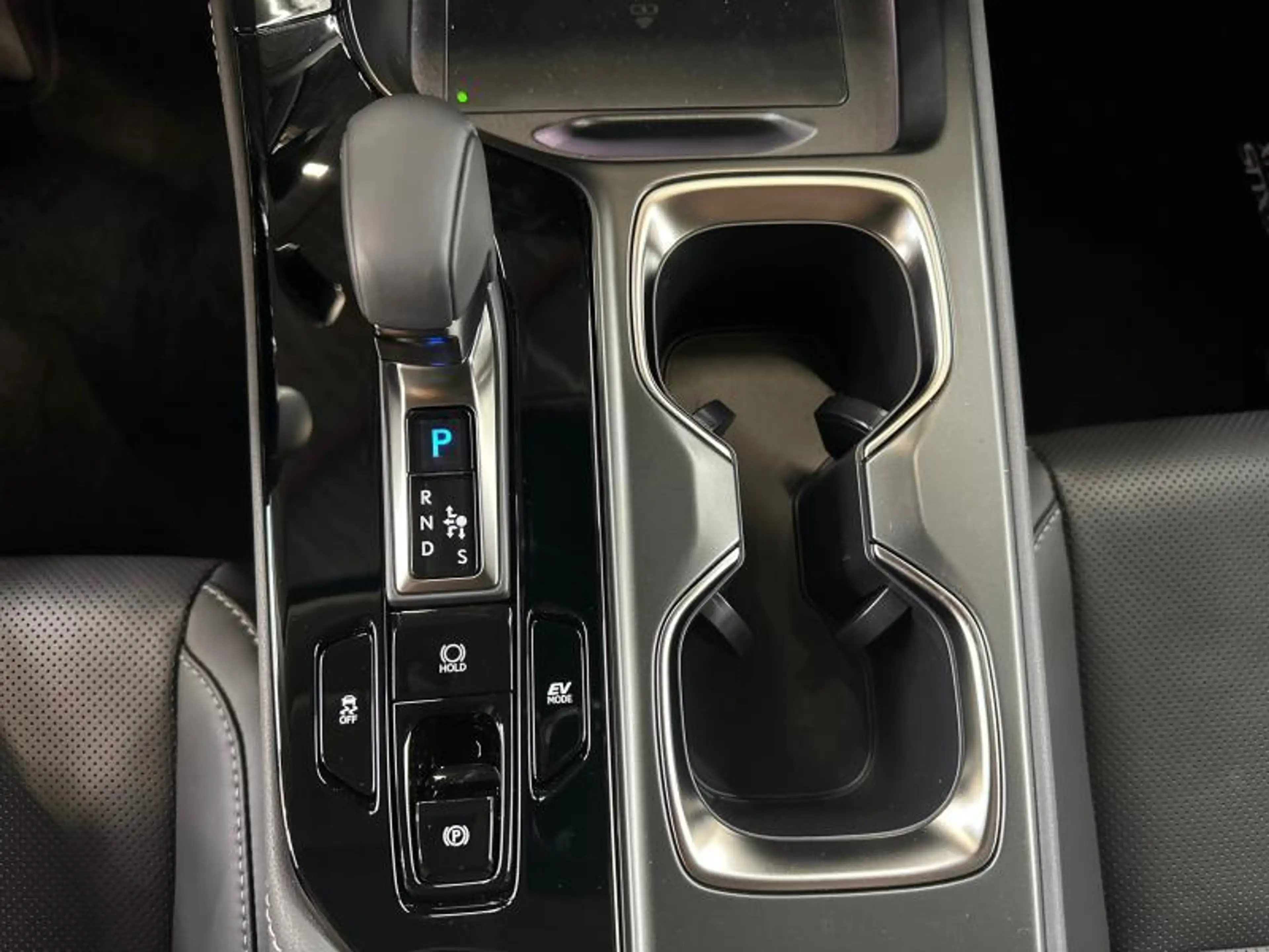 Lexus NX 350h 244 hp HEV Executive L | head up display — photo 26