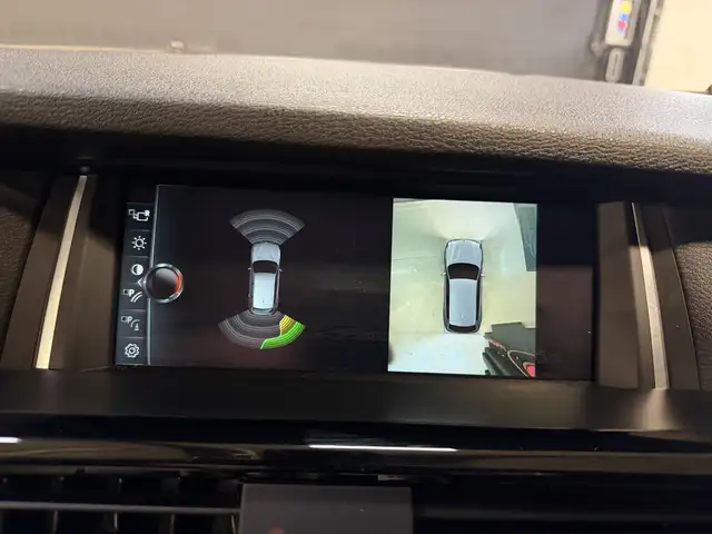 BMW X3 view 18