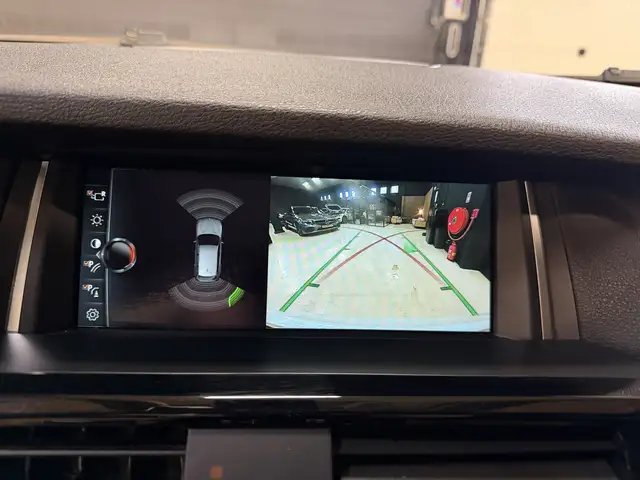 BMW X3 view 19