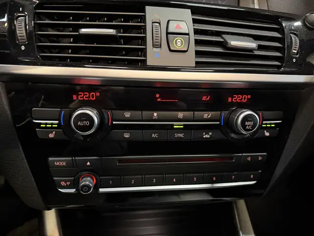 BMW X3 view 15