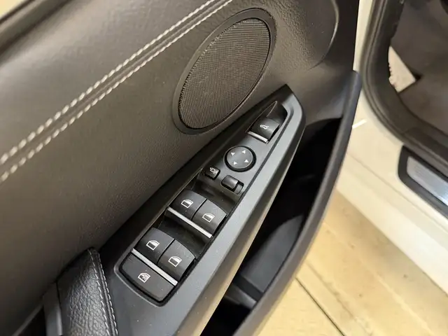 BMW X3 view 29