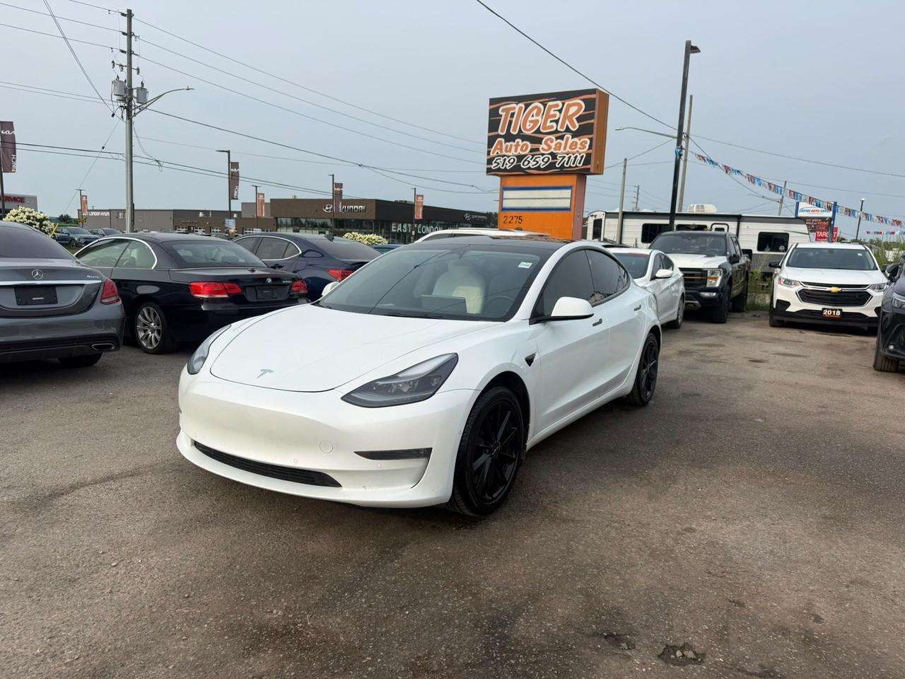2022 Tesla Model 3 LONG RANGE, AWD, WARRANTY, DRIVES GREAT