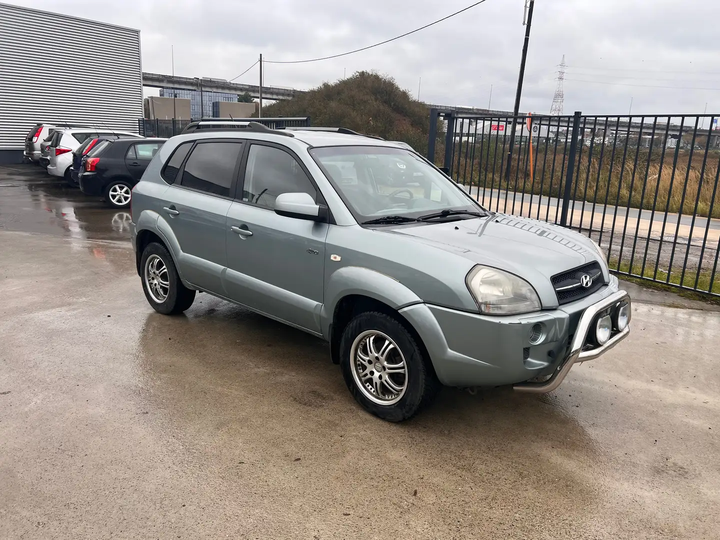 Hyundai TUCSON 2.0i 16v 4WD GLSi Verde - 2