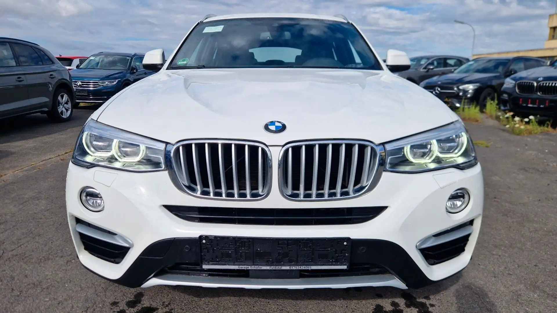 BMW X4 xDrive 20 d xLine Pano Standh. Kamera ACC AHK Blanc - 2