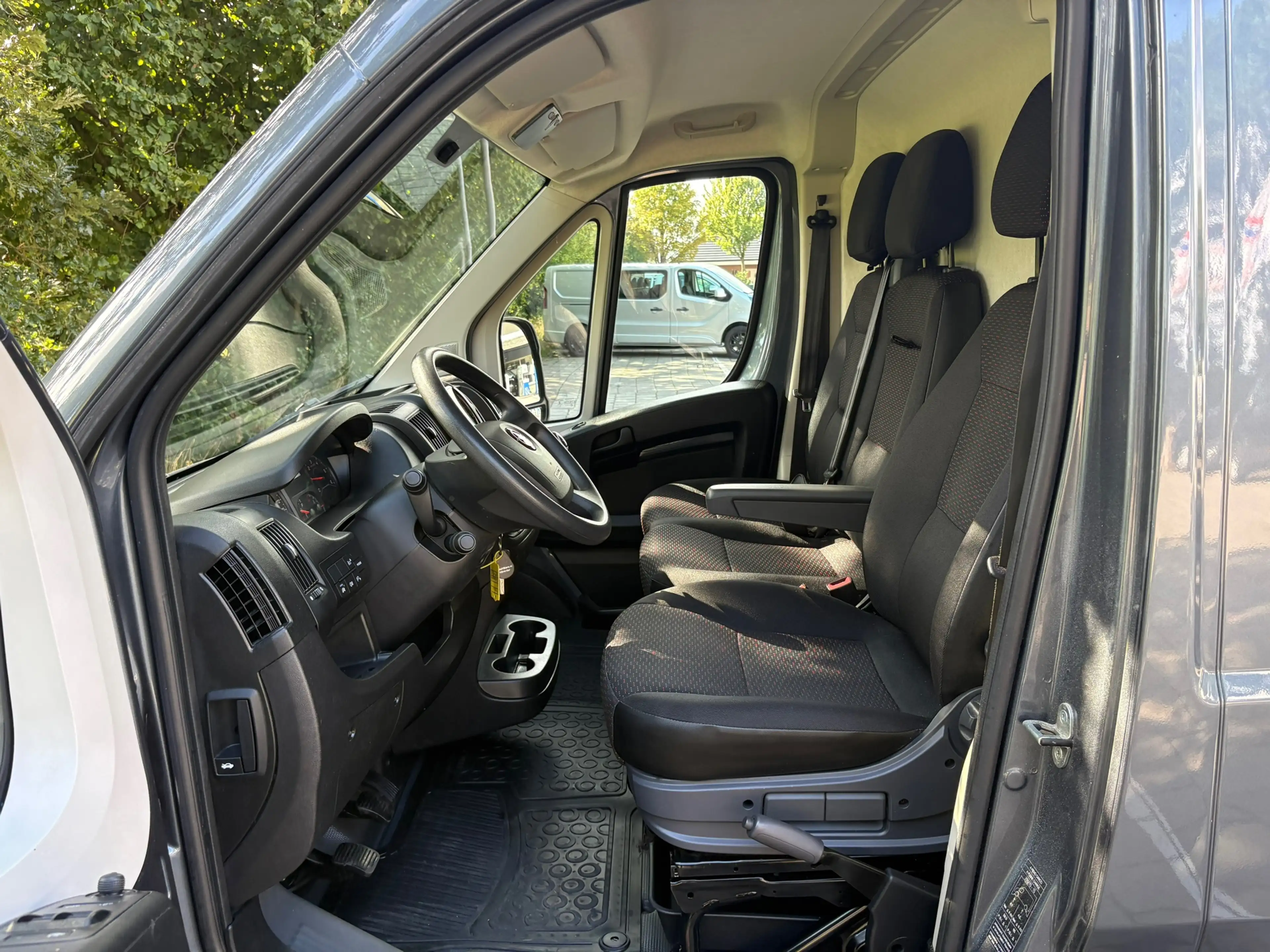 Opel Movano 2.2D 140PK L4H3|trekhaak 2500KG|airco|cruise|achte — photo 14
