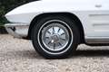 Corvette Stingray C2 Convertible "First paint - Highly original" 61 Blanc - thumbnail 29