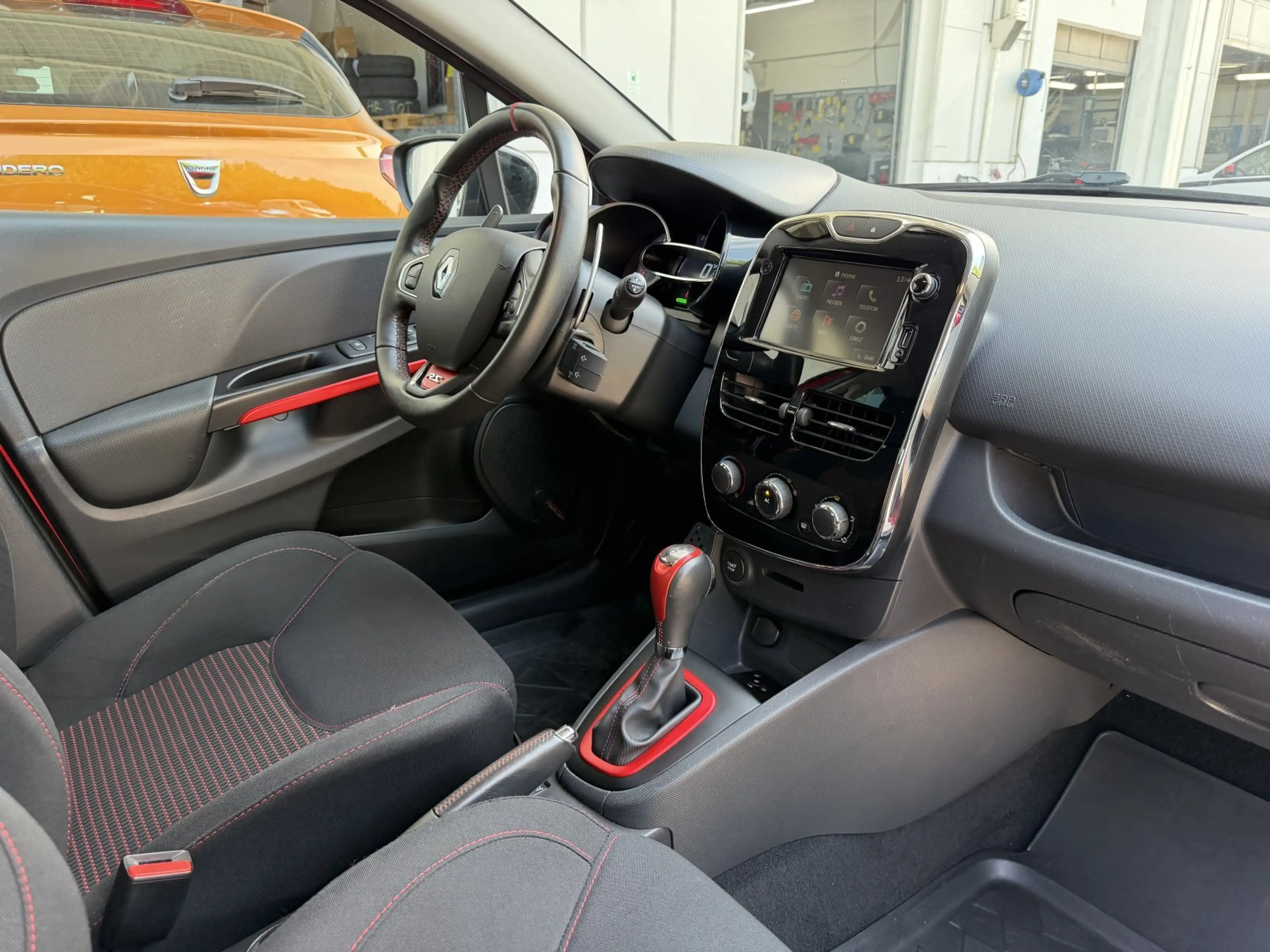 Renault Clio IV RS 200 EDC LMF Navi Renault Sport  Renault Spor — photo 26